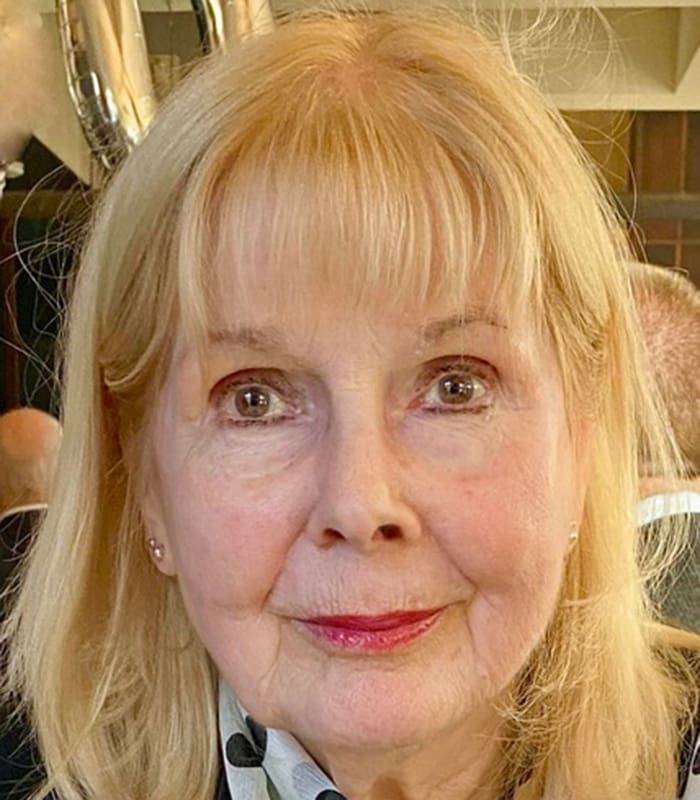 Frances Thomson-salo Dr Frances Thomson-Salo